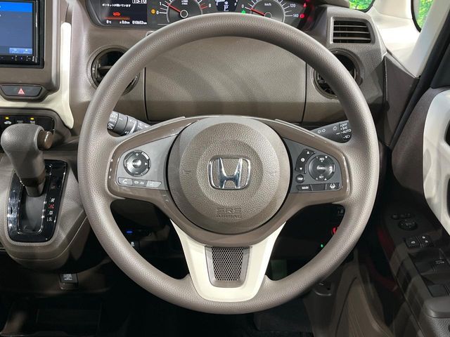 HONDA N BOX 2022 Image 31