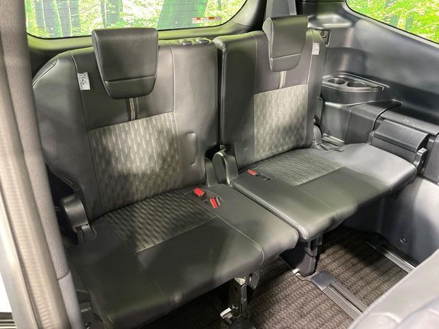 TOYOTA NOAH HYBRID 2024 Image 31