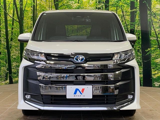 TOYOTA NOAH HYBRID 2024 Image 31
