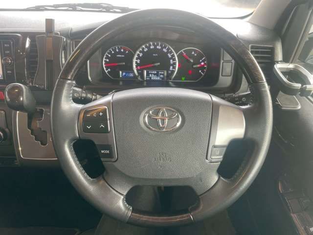 TOYOTA HIACE VAN 2WD 2018 Image 31