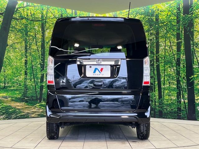 HONDA N BOX 2015 Image 31