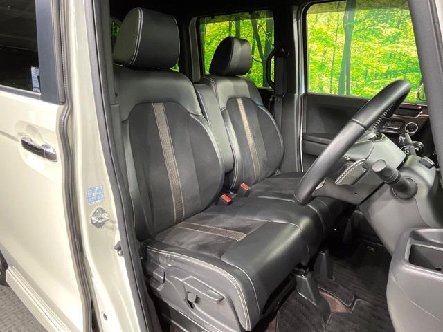 HONDA N BOX CUSTOM 2017 Image 31