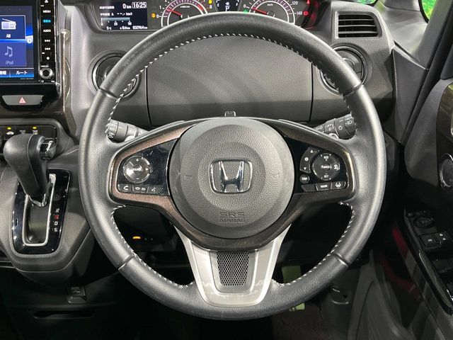 HONDA N BOX CUSTOM 2017 Image 31