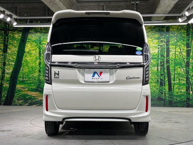 HONDA N BOX CUSTOM 2017 Image 31