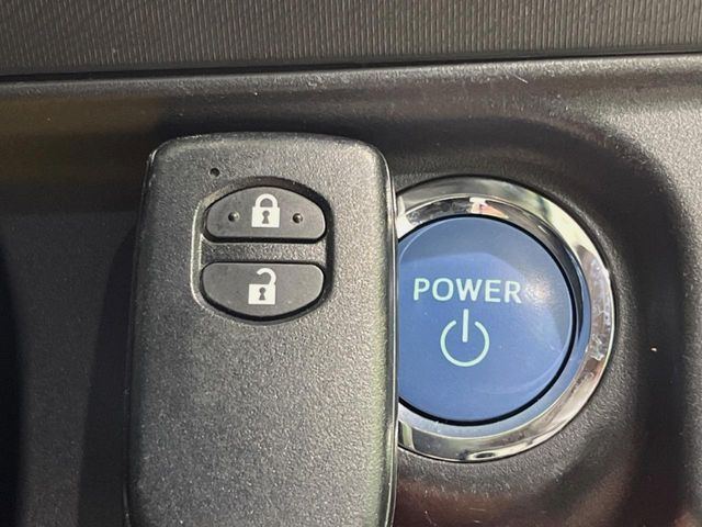 TOYOTA AQUA 2014 Image 31