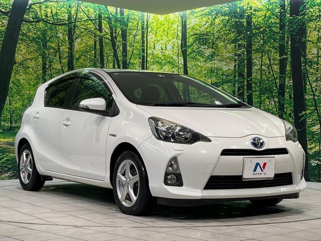 TOYOTA AQUA 2014 Image 31