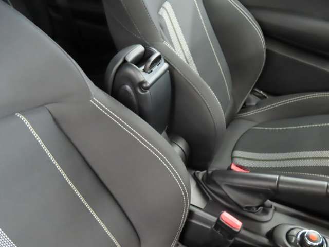 BMW MINI COOPER SD 2020 Image 31