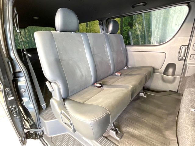 TOYOTA HIACE VAN 2WD 2018 Image 31