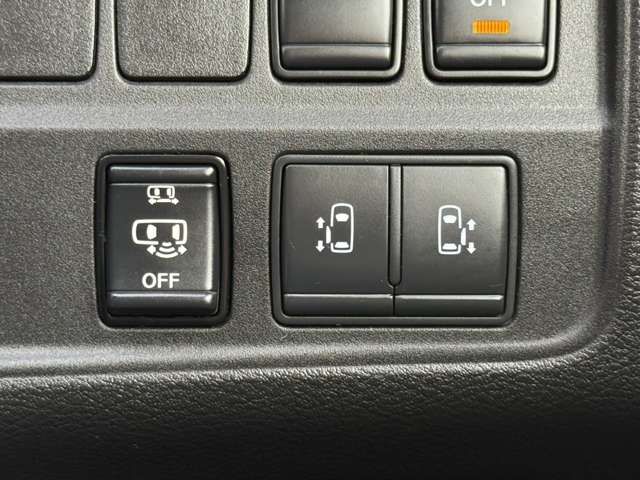 NISSAN SERENA  S-HYBRID 4WD 2018 Image 31