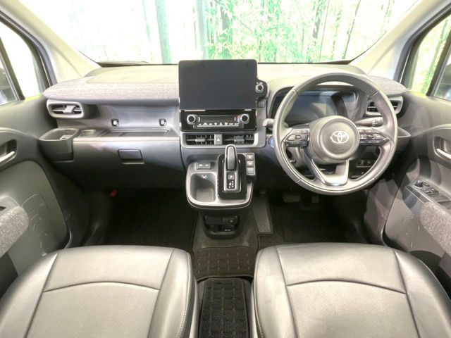 TOYOTA SIENTA HYBRID 2023 Image 31