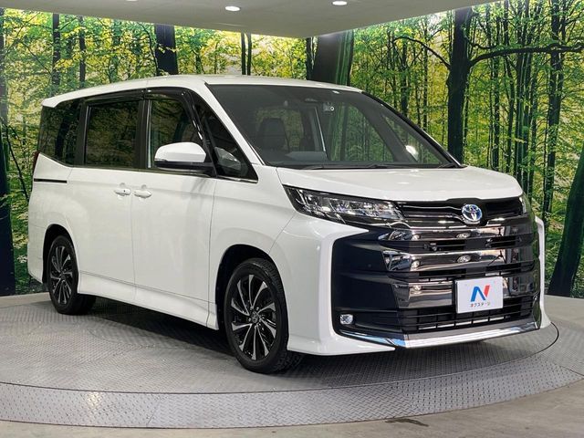 TOYOTA NOAH HYBRID 2023 Image 31