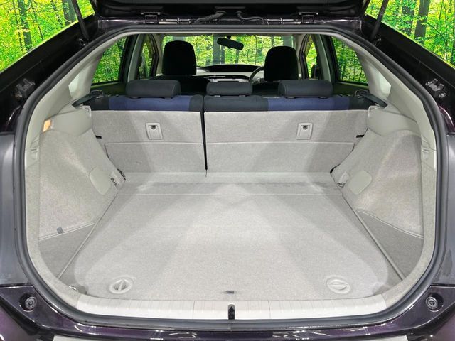 TOYOTA PRIUS 2015 Image 31