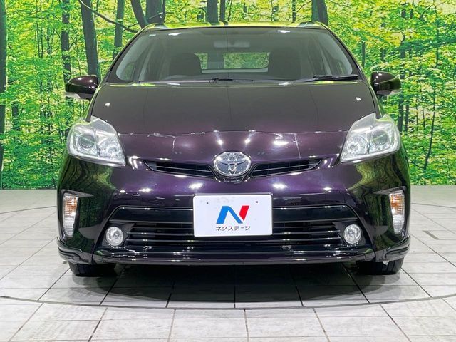 TOYOTA PRIUS 2015 Image 31