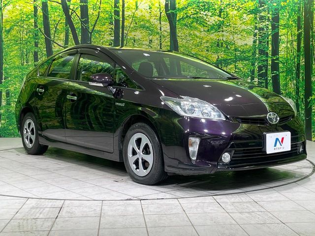 TOYOTA PRIUS 2015 Image 31