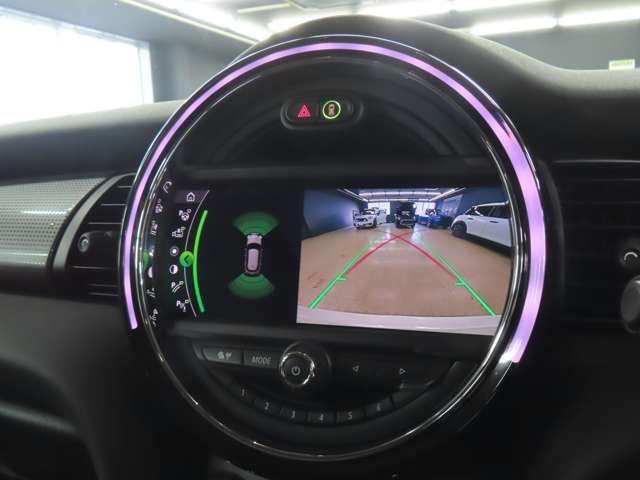 BMW MINI COOPER D 5DOOR 2021 Image 31