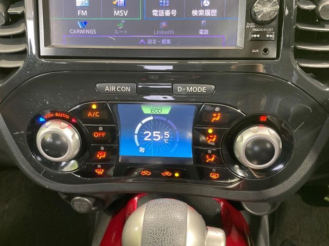 NISSAN JUKE 2013 Image 31