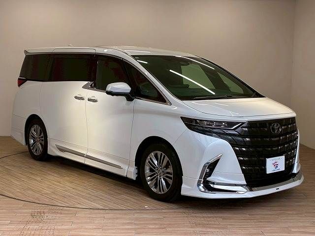 TOYOTA ALPHARD HYBRID 2023 Image 31