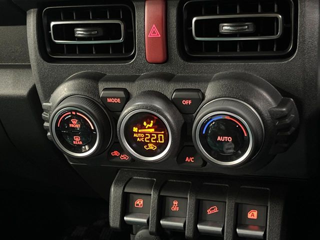 SUZUKI JIMNY NOMADE 2025 Image 31