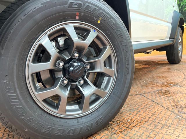 SUZUKI JIMNY NOMADE 2025 Image 31