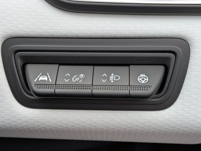 RENAULT LUTECIA 2025 Image 31