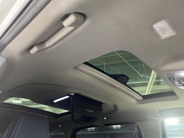 TOYOTA ALPHARD 2018 Image 31