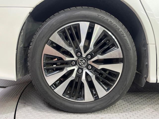 TOYOTA ALPHARD 2018 Image 31