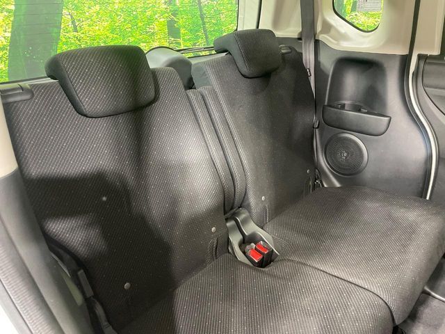 HONDA N BOX 2015 Image 31