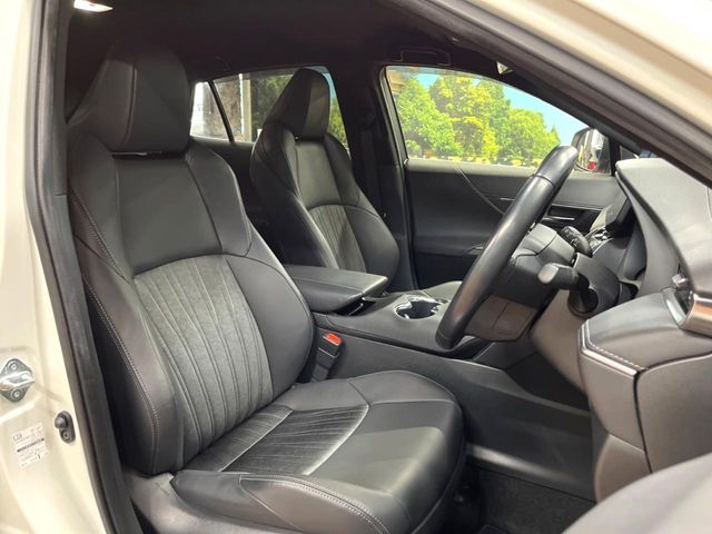 TOYOTA HARRIER HYBRID 2021 Image 31