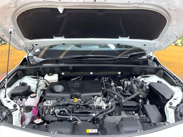 TOYOTA HARRIER HYBRID 2021 Image 31