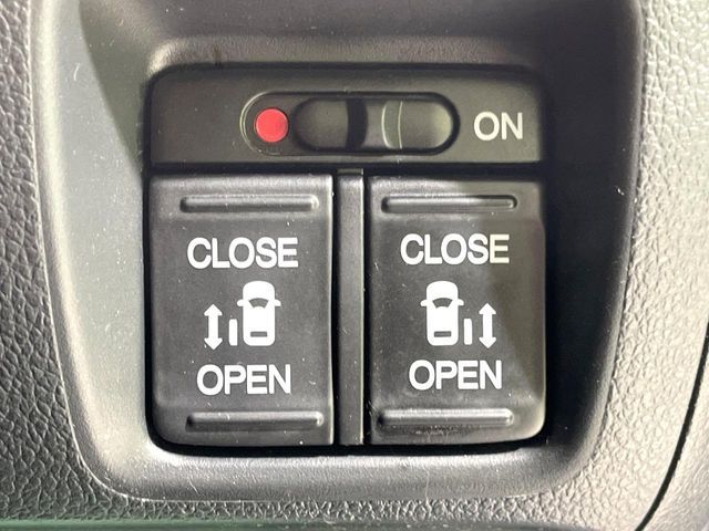 HONDA N BOX CUSTOM 2015 Image 31