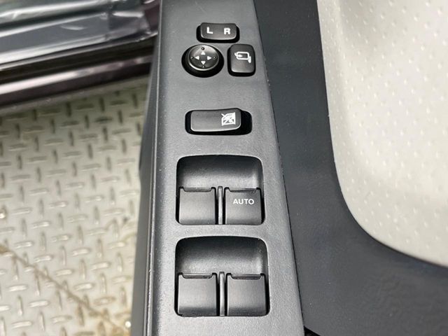 NISSAN MOCO 2013 Image 31