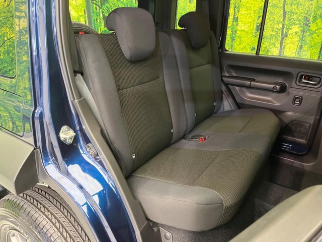 SUZUKI JIMNY NOMADE 2025 Image 31