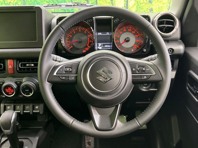 SUZUKI JIMNY NOMADE 2025 Image 31