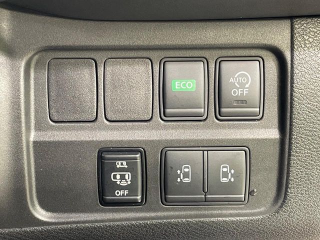 NISSAN SERENA  S-HYBRID 2017 Image 31