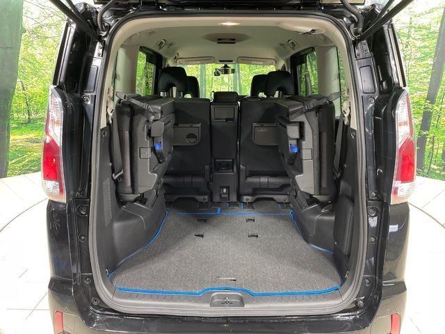 NISSAN SERENA  S-HYBRID 2017 Image 31