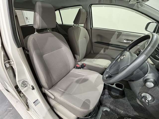 DAIHATSU MIRA E:S 4WD 2015 Image 31