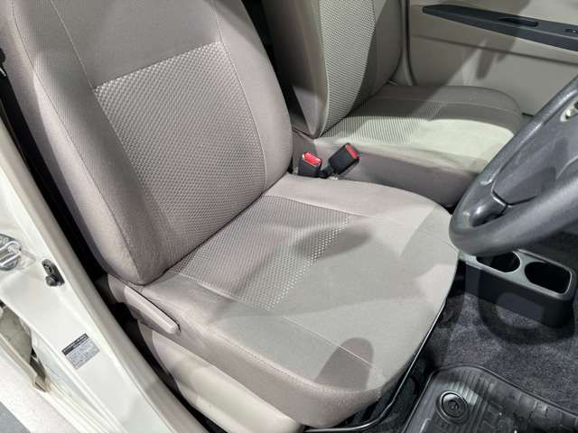 DAIHATSU MIRA E:S 4WD 2015 Image 31