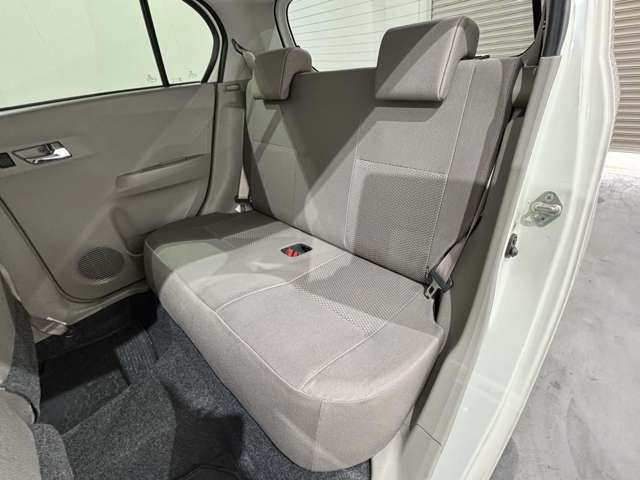 DAIHATSU MIRA E:S 4WD 2015 Image 31