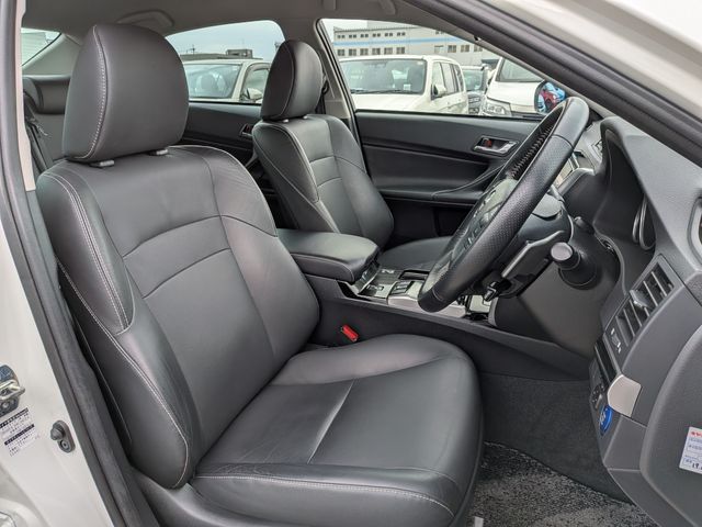 TOYOTA MARK X 2018 Image 31