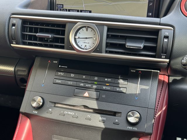 TOYOTA LEXUS RC300 2018 Image 31