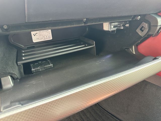 TOYOTA LEXUS RC300 2018 Image 31