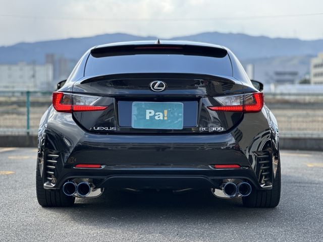 TOYOTA LEXUS RC300 2018 Image 31