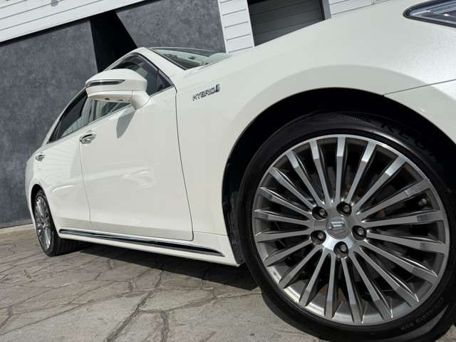 TOYOTA CROWN MAJESTA HYBRID 2014 Image 31