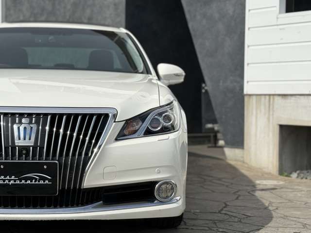 TOYOTA CROWN MAJESTA HYBRID 2014 Image 31