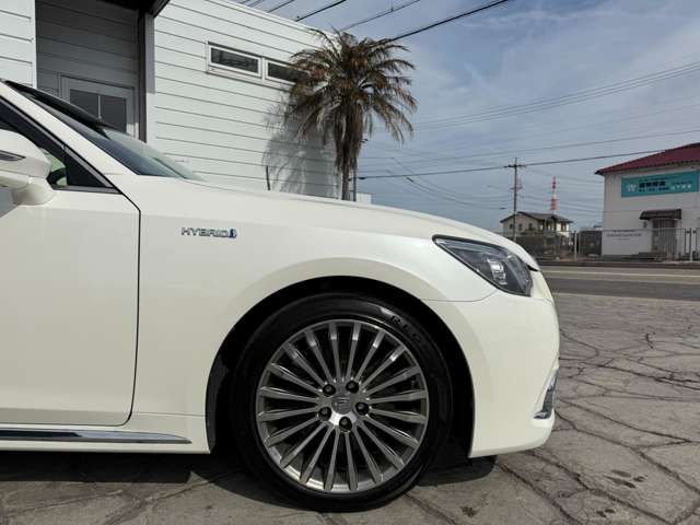 TOYOTA CROWN MAJESTA HYBRID 2014 Image 31