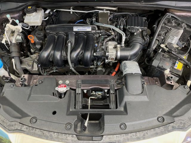 HONDA VEZEL HYBRID 4WD 2018 Image 31