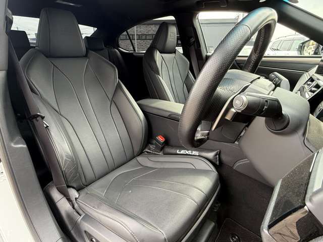 TOYOTA LEXUS ES300H 2024 Image 31