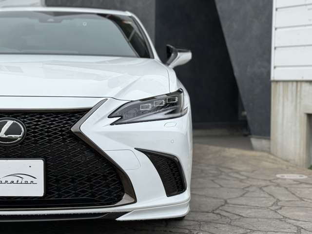 TOYOTA LEXUS ES300H 2024 Image 31