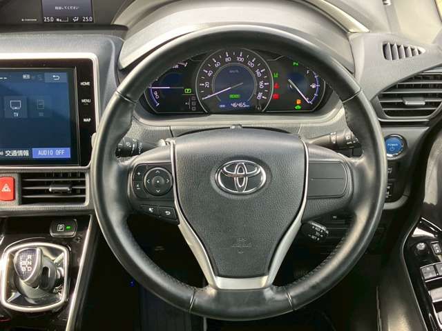 TOYOTA VOXY HYBRID 2020 Image 31