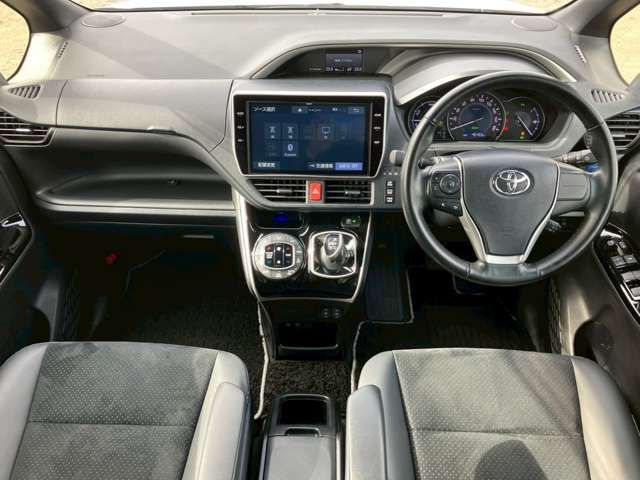TOYOTA VOXY HYBRID 2020 Image 31